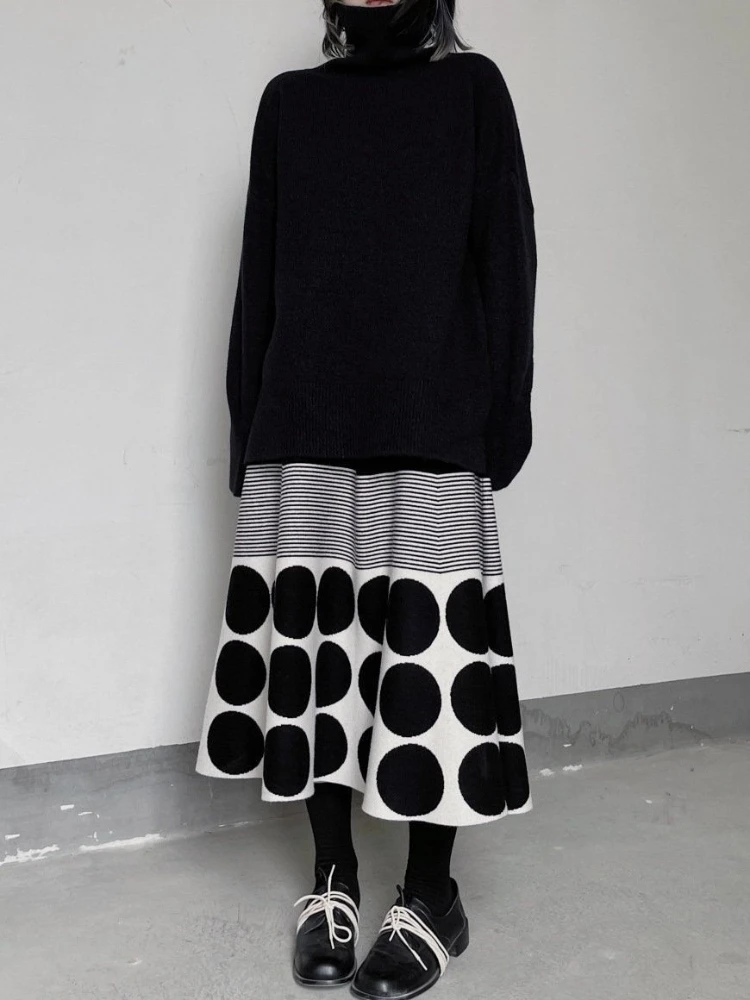 

Japanese Y2K Harajuku Hot Girl Polka Stripe Loose Knitted Half Skirt Autumn/Winter Dark Style pleated Women's Half Skirt emo