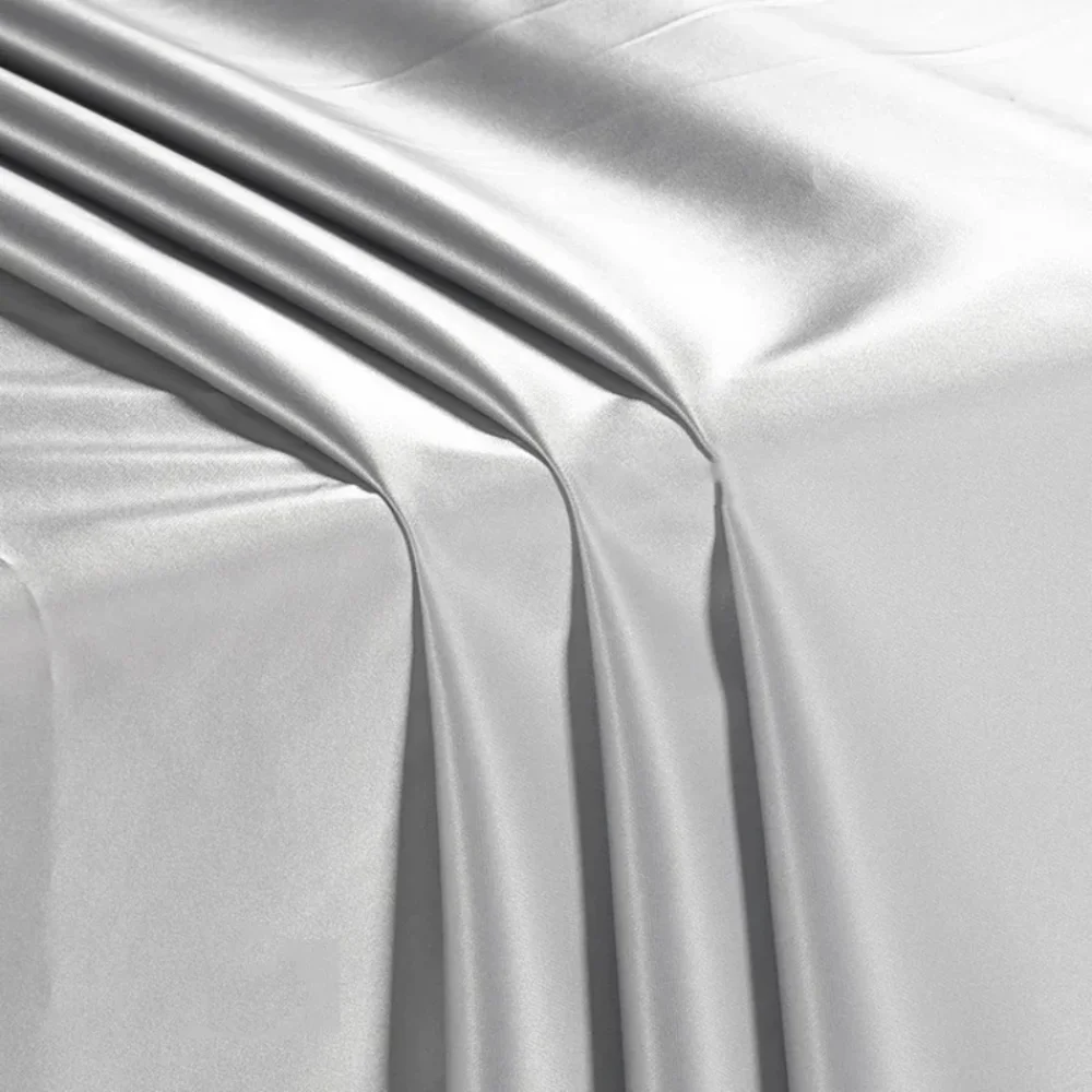 

Серебристая блестящая ткань из искусственной кожи для курток, глянцевая, водонепроницаемая, для пошива пуховиков, оптовая продажа, материал для рукоделия, продажа на метры