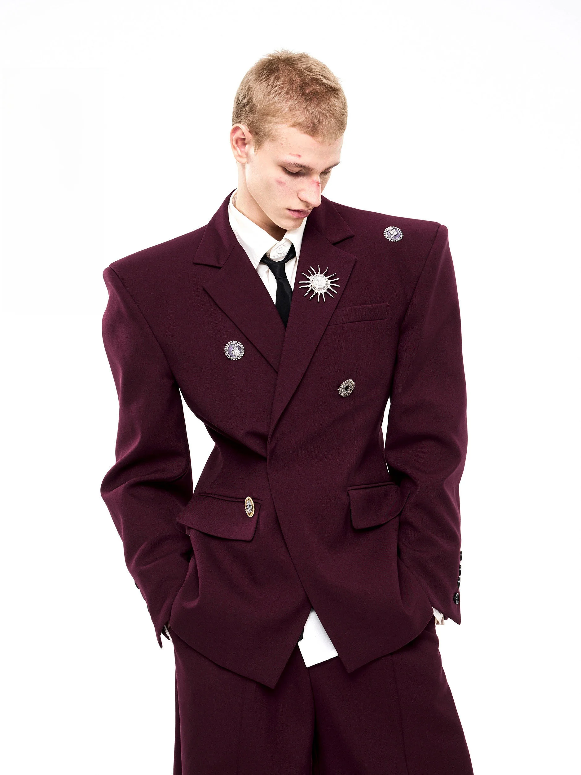 

Exceed Men's Woolen Suit Jacket Shoulder Pad Metal Chest Pin Waist Cinched Casual Style Business Casual Single Button Closure