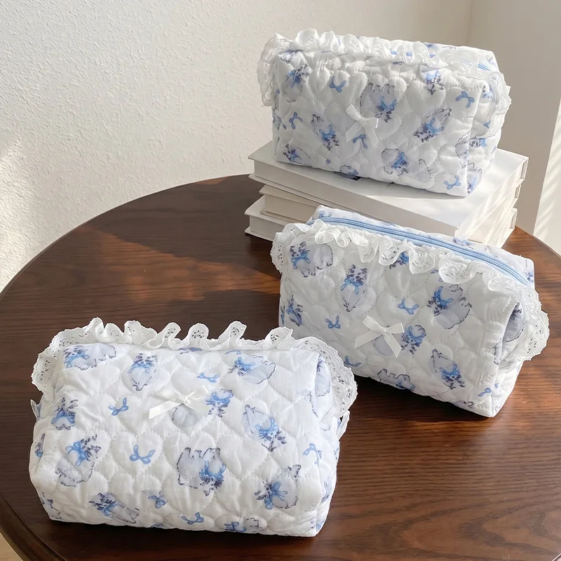 

Student Party Lace Cosmetic Bag Blue Rabbit Large Capacity Portable Storage Bag Dormitory Cosmetics Wash Bag