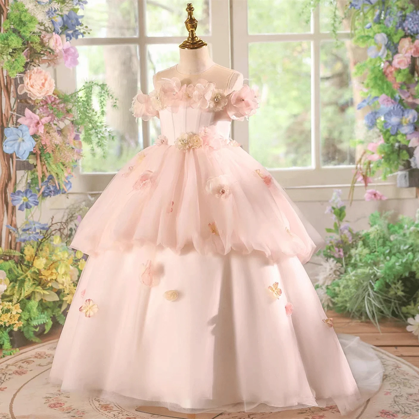 

Customized Flower Girl Dress For Wedding Appliques Pearls High Waist Floor Length Luxury Kids Birthday First Communion Gown