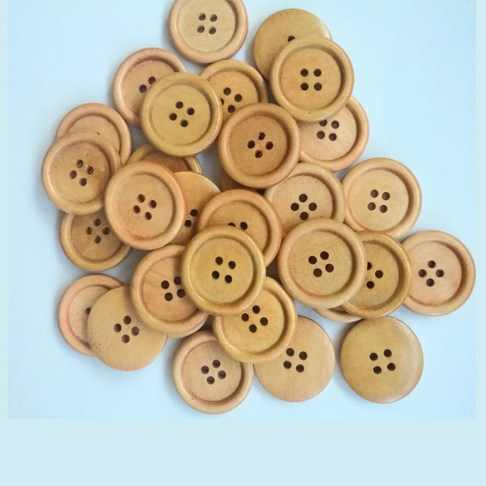 50 SZTUK 18MM 25MM Drewniane guziki do odzieży Drewniane 4 otwory Scrapbooking Craft Button Scrapbook do odzieży Kawa Przycisk do szycia