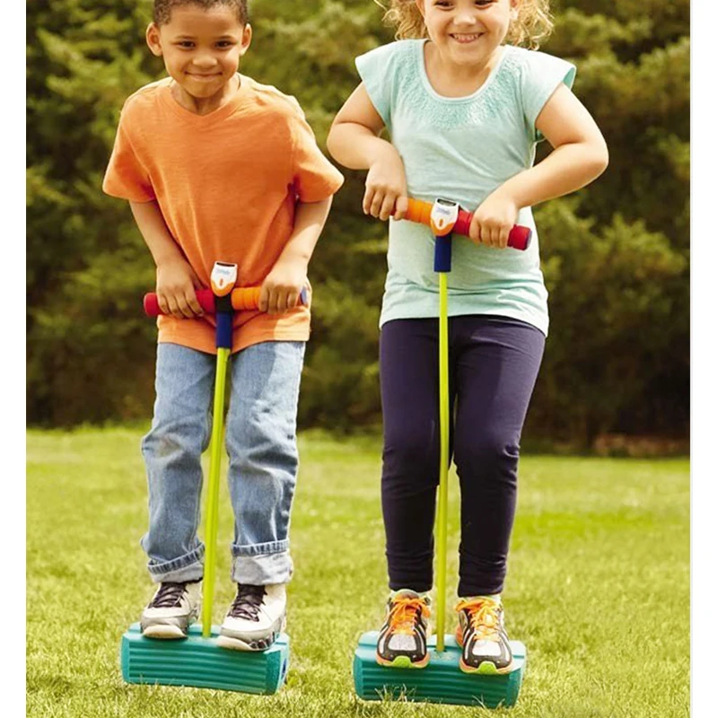 Dzieci rosnące Bounce Sense Training Pogo Stick Jumper Tall Foam Frog Toy Jumping Stilts Shoes Sport Outdoor Toys For Kids