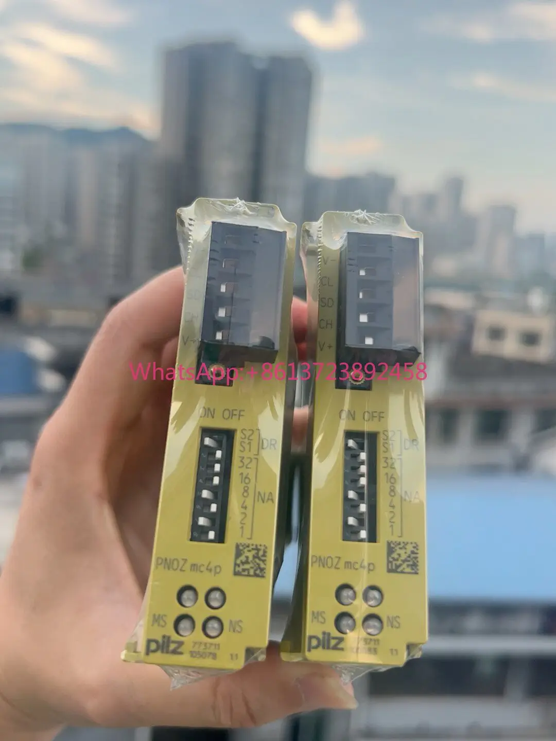 

PNOZ mc4p 773711 in Stock