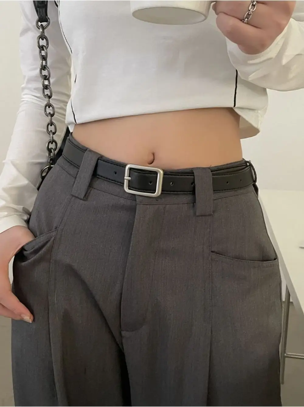 1 Stück Damengürtel, trendiger Gürtel mit quadratischer Schnalle, hochwertiger, echter weicher PU-Ledergürtel, gepaart mit Rock, Arbeitshose, Jeansgürtel, Unisex – Detail 2