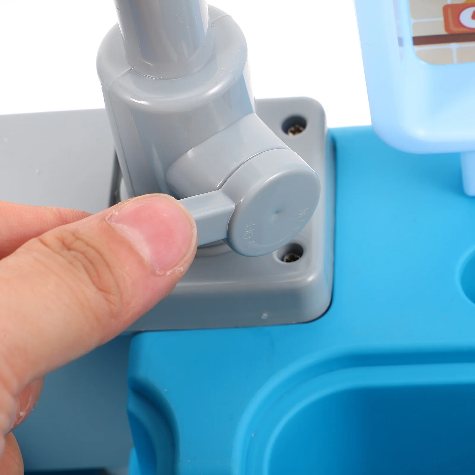 

Plastic Parrot Bathing Tub Bird Shower Basin Smooth Edge Bird Bath for Cage Convenient Pet Bath Basin Parrot Bathing Tub