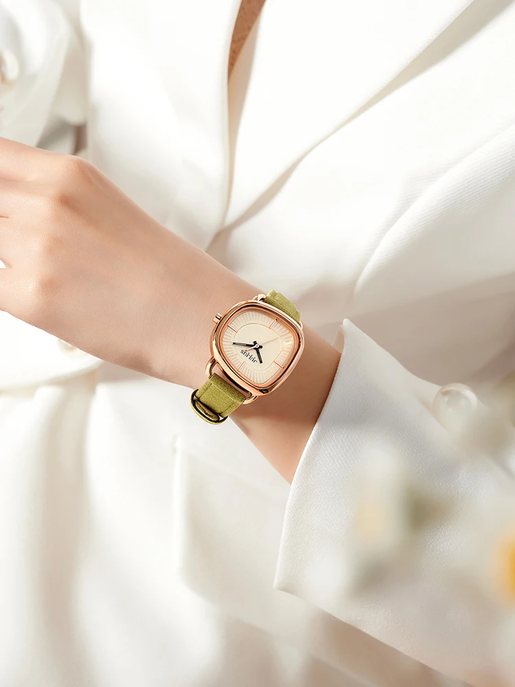 

Women's Fashion Retro Leather Strap Quartz Wristwatch with Personalized Dial, New Elegant Women's Watch, Women's Gift