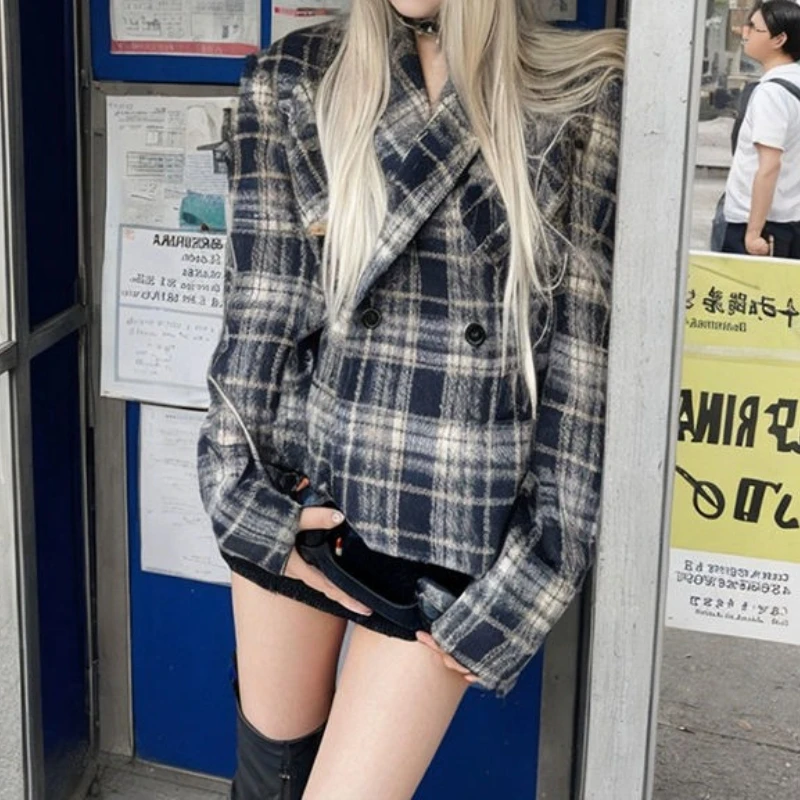 Retro-style Plaid Woolen Coat for Women, New Niche High-end Loose Blazer, Winter Jacket