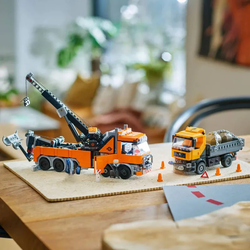

City series heavy Tower Crane Trailer Rescue Crane Truck Children's Educational Assembly Building Block Toys