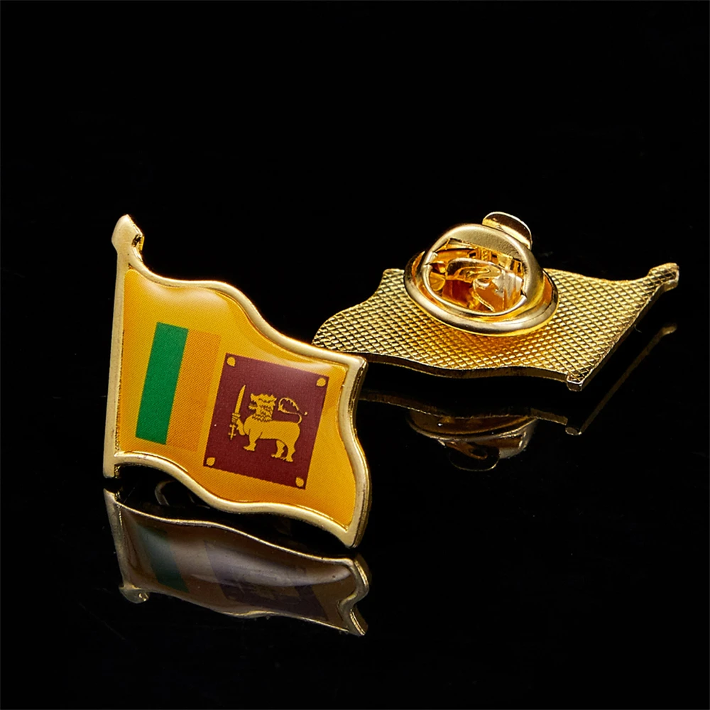 Sri Lanka Country Waving National Flag Gold Plated Courtesy Enamel Lapel Pin Badge Bag/Clothes Decoration