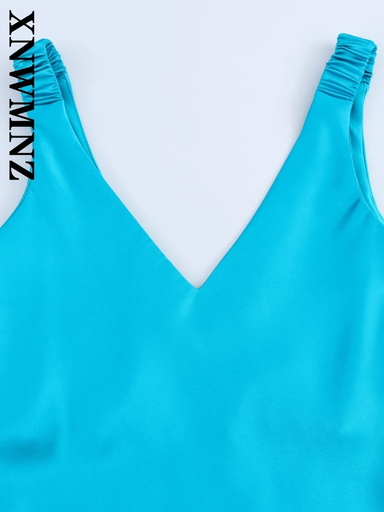 XNWMNZ 2025 夏の女性の洗練された V 襟サテンドレススリップドレスエッジーレディノースリーブミディスカートフリルレギュラーフィットトップ