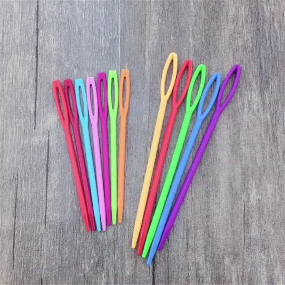 20 Aiguilles à Tricoter en Plastique de Couleurs Assorties 7cm/9cm, Crochets à Laine, Outils de Tricot pour Enfants, Accessoires pour la Confection de Pulls DIY