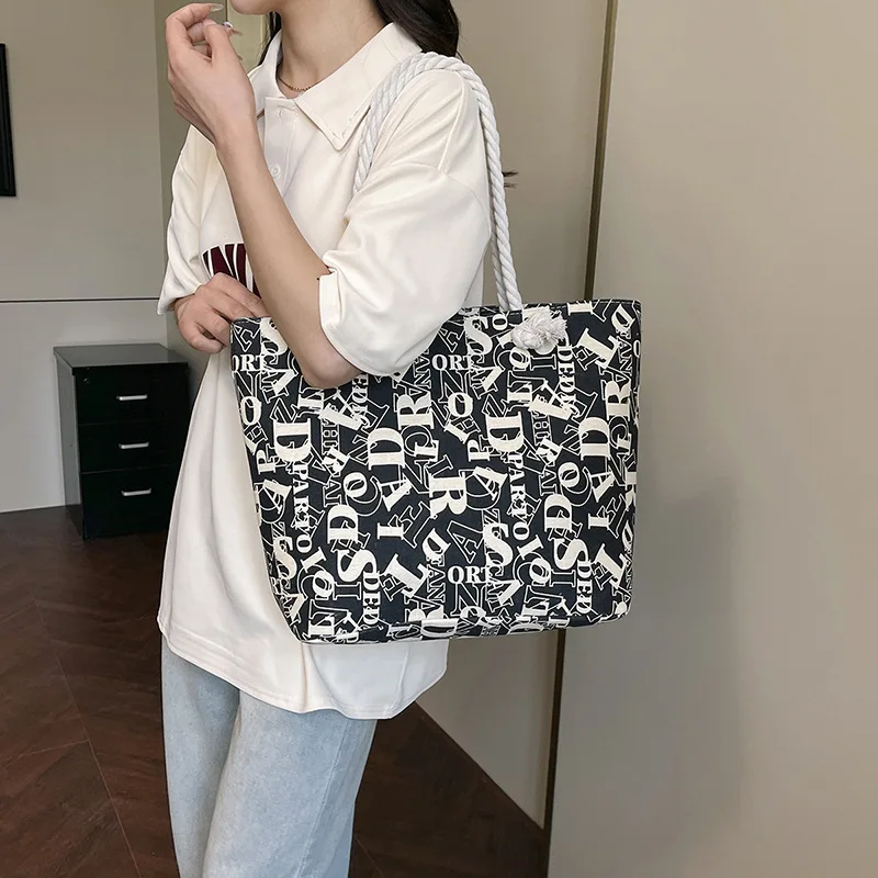 Bolsos de mano para mujer, bolsos de hombro de lona Harajuku a la moda versátiles simples japoneses, bolsos nuevos portátiles de gran capacidad para niña