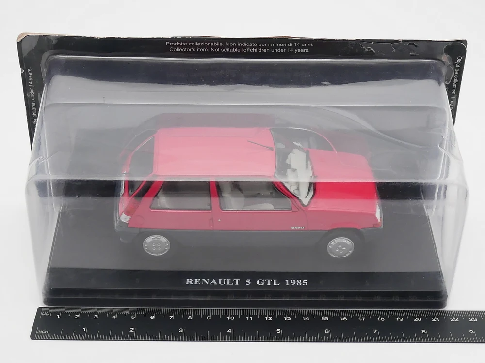 

Diecast Ixo 1:24 Scale Hachette Renault Alloy Car Model Collectible Toy Gift Souvenir Display Ornament
