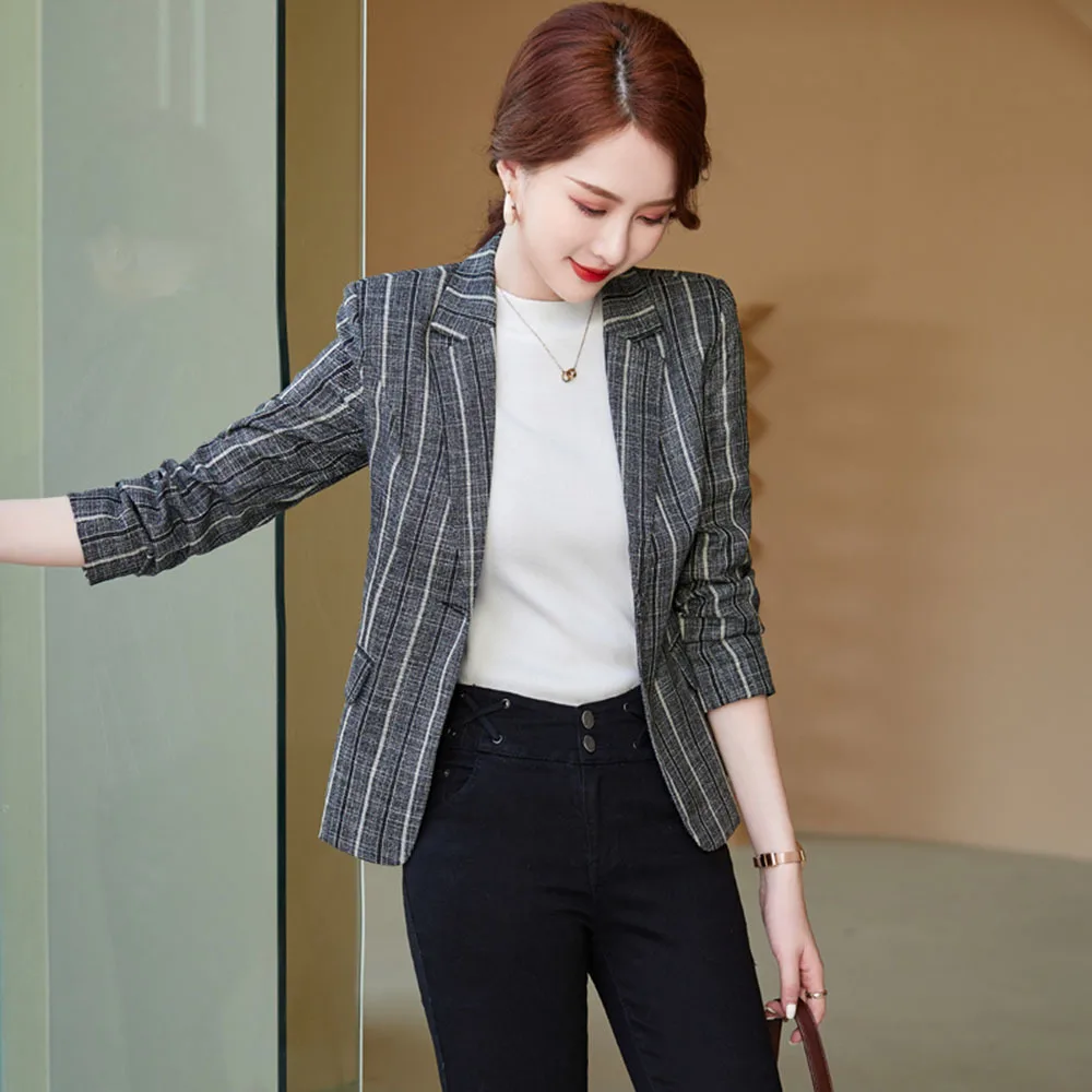 2024 New Striped Suit Coat For Women's Spring Autumn Korean Version Retro Short Jacket Ladies Fashion Casual Popular Blazer Tops