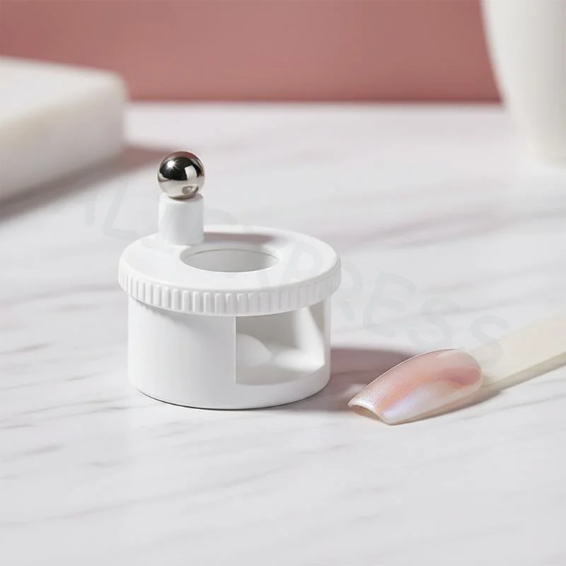 Rotating Cat Eye Nail Magnet Wide Light Glass Bead Effect Multifunctional Durable Nail Tool for Salon Gel Manicure Use