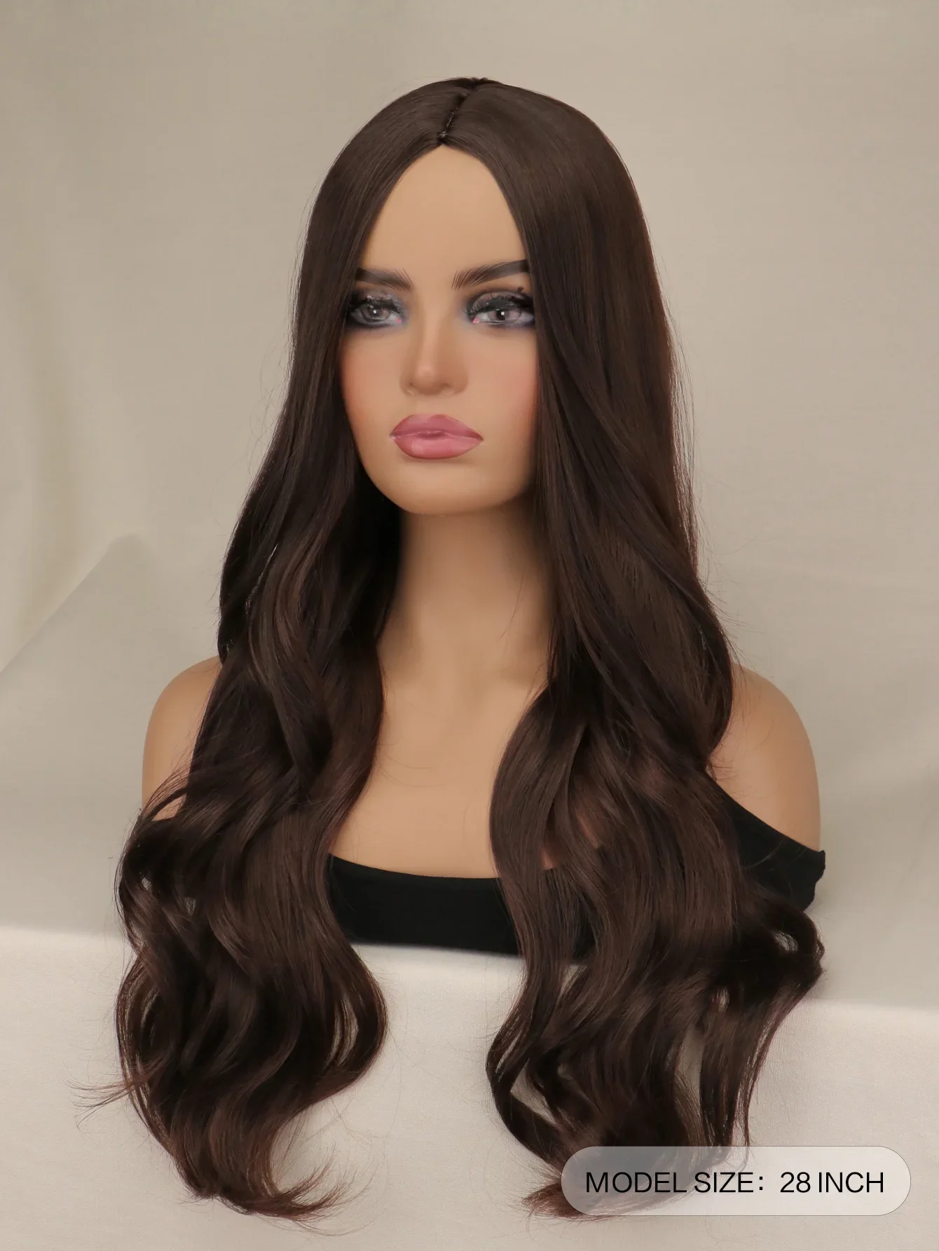 شعر مستعار طويل أسود مموج للنساء ذو مظهر طبيعي وألياف صناعية مقاومة للحرارة ومجعد أشقر فاتح للاستخدام اليومي #3