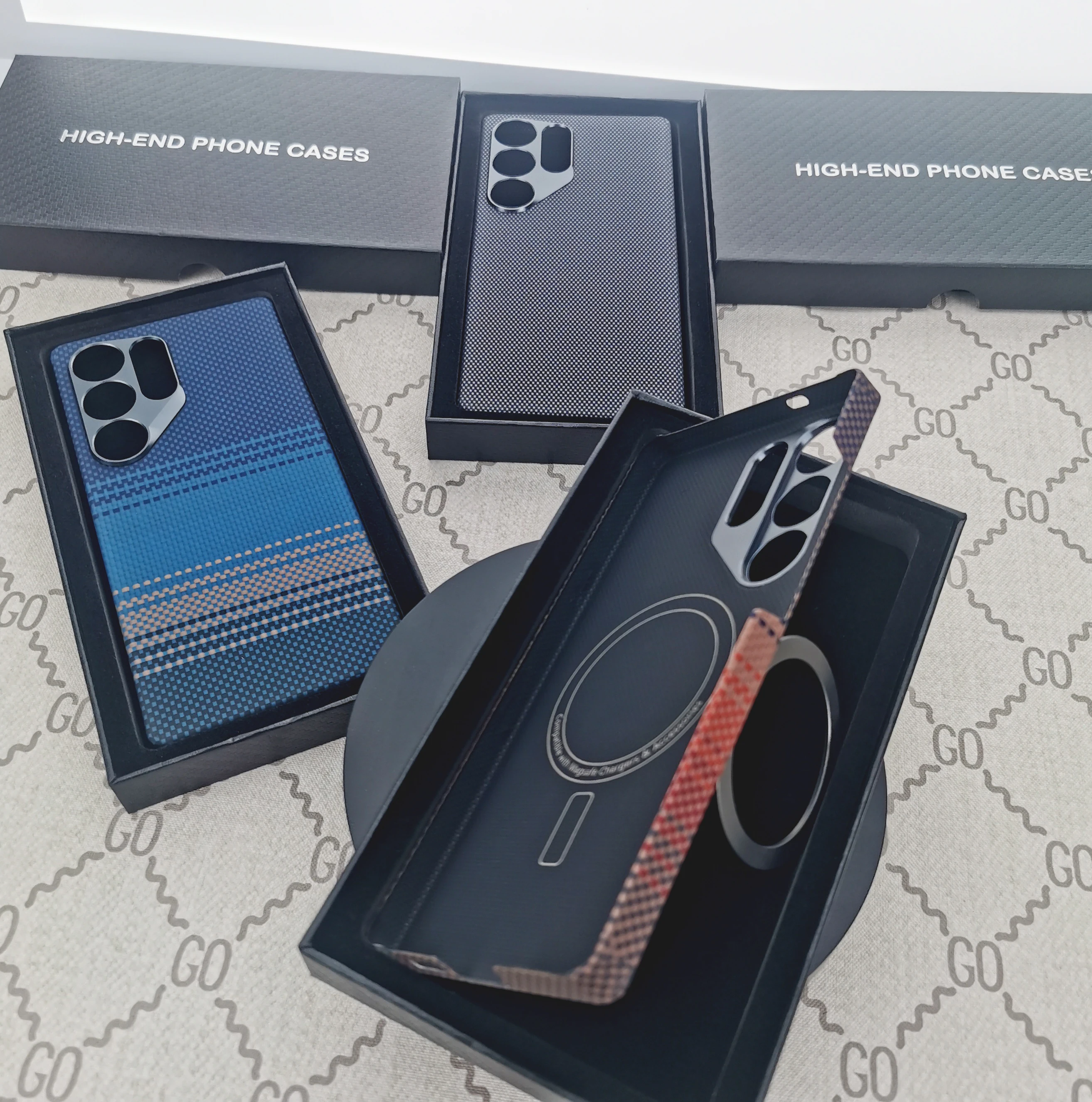 For Samsung Galaxy S25 Ultra Original Feel Ultra-Thin Real Aramid Carbon Fiber Case Built-in Magnetic Wireless Charging