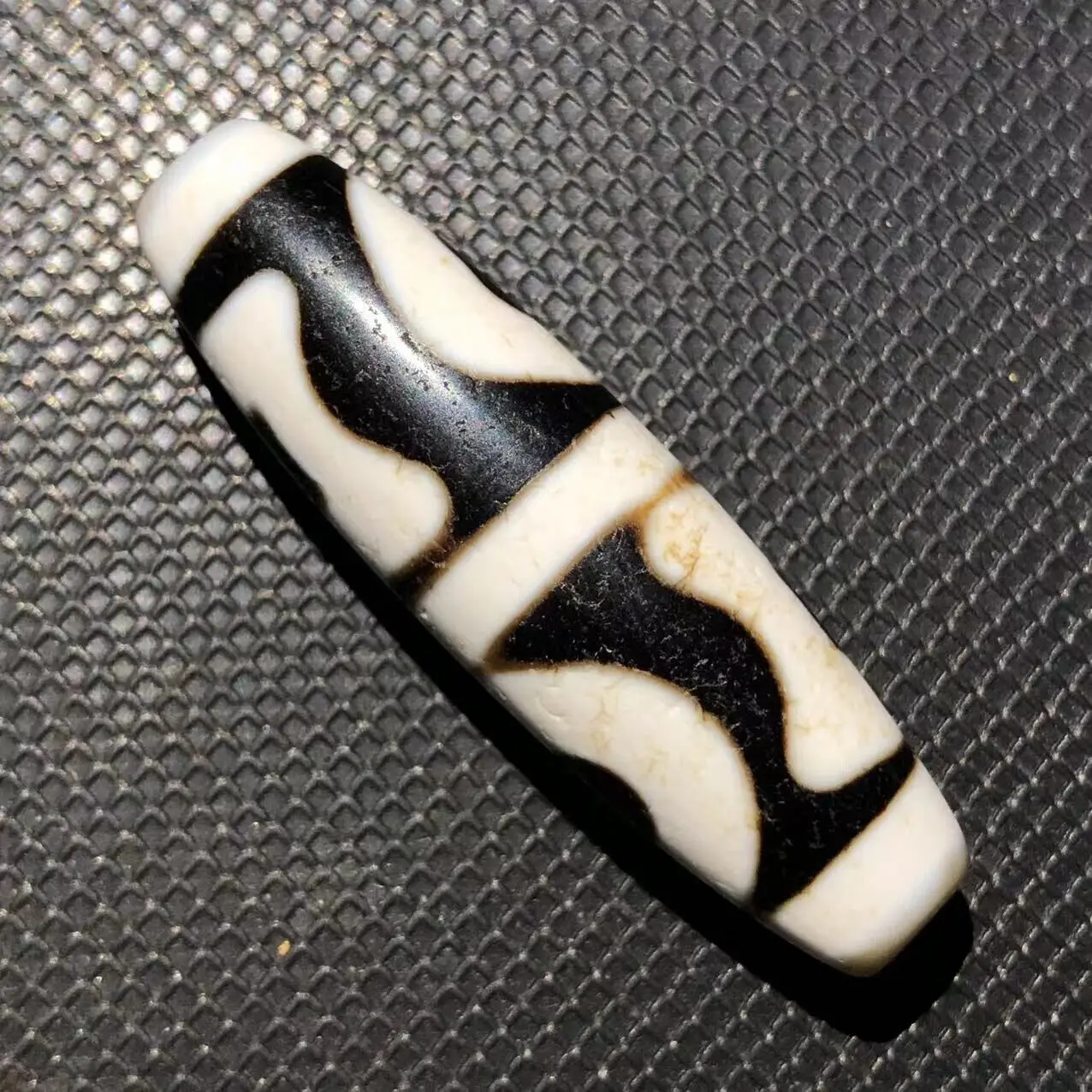 unique Magic Tibetan Old Agate Double Heaven&Earth totem dZi Bead