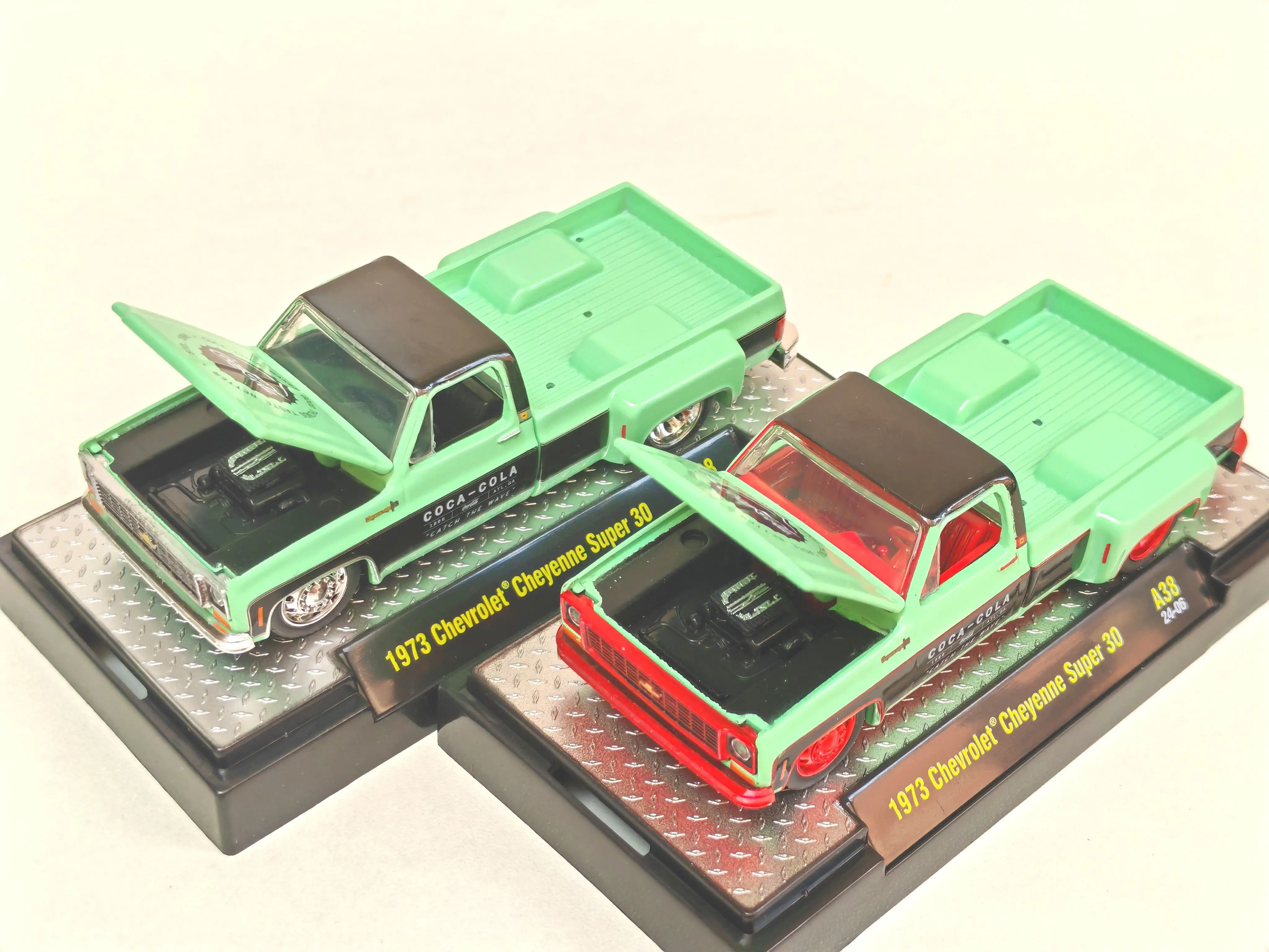 M2 Machines 1/64 1973 super 30 green Silver Red Special hub A38  Die-cast Alloy Car Model Collection Gift Toy