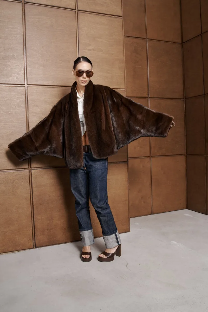 Laur 2026 Women Batwing Sleeve Faux Fur Coat,Short Open Front Loose Oversized Warm Winter Furry Jacket  **Русский**
