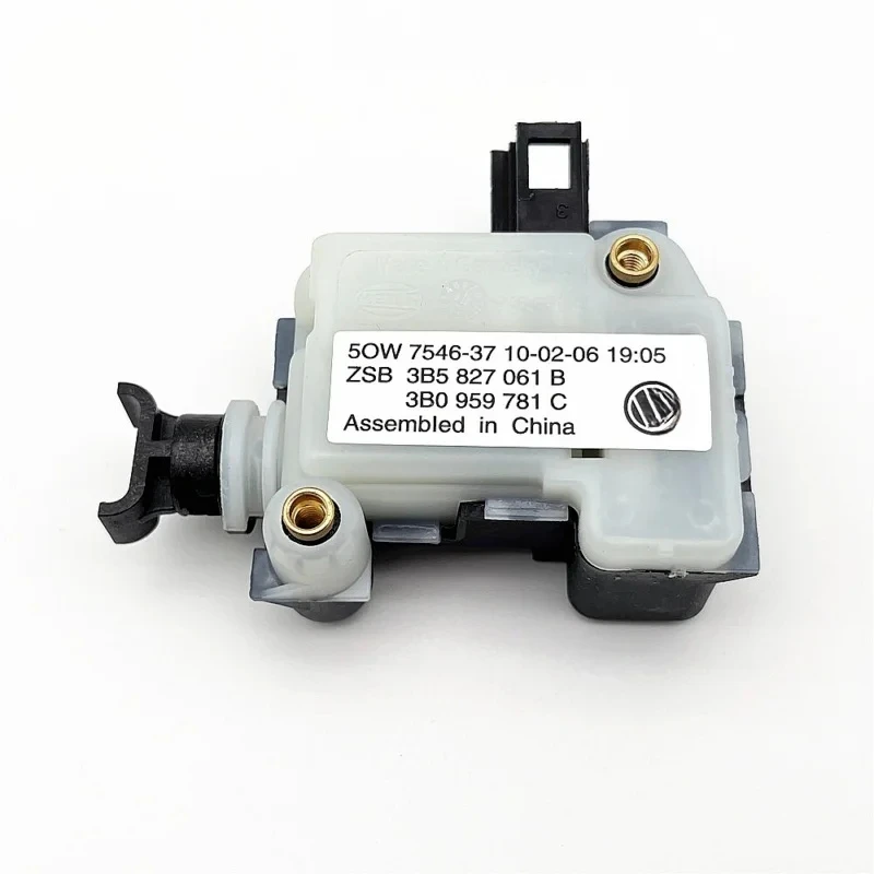 

Замок задней крышки багажника, замок защелки серводвигателя для VW Jetta Golf MK4 Passat B5 Polo 3B0 959 781