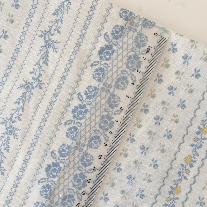 145 cm * 50 cm Katoenen Stoffen Blauw Gestreept Bloemenpatroon Geschikt Voor DIY Speelgoed Poppenkleertjes Jurken Hoofddoeken Stoffen