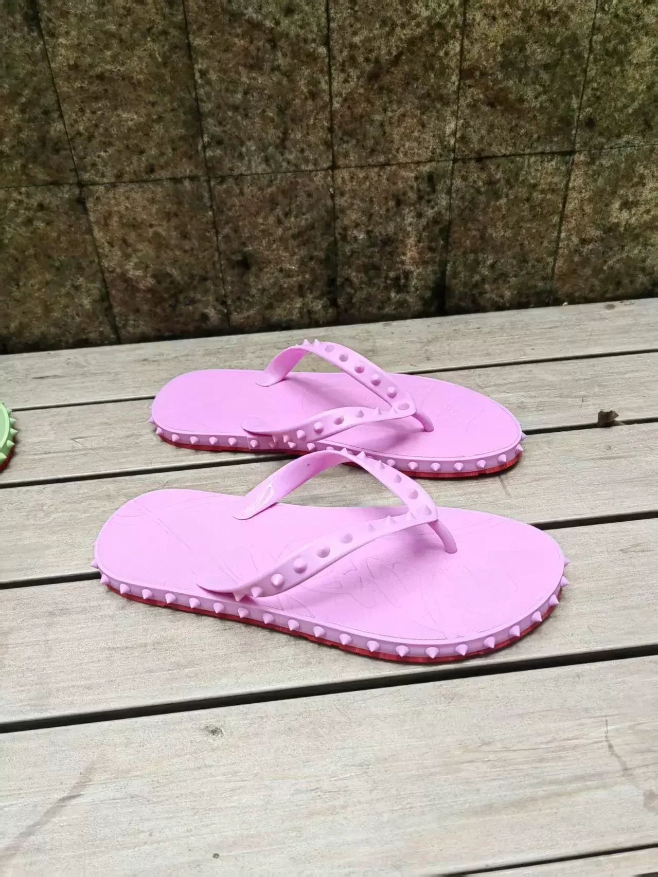 New men's and women's identical stylish wedge sandals for casual wear, personalized and anti-slip, beach shoes view 4