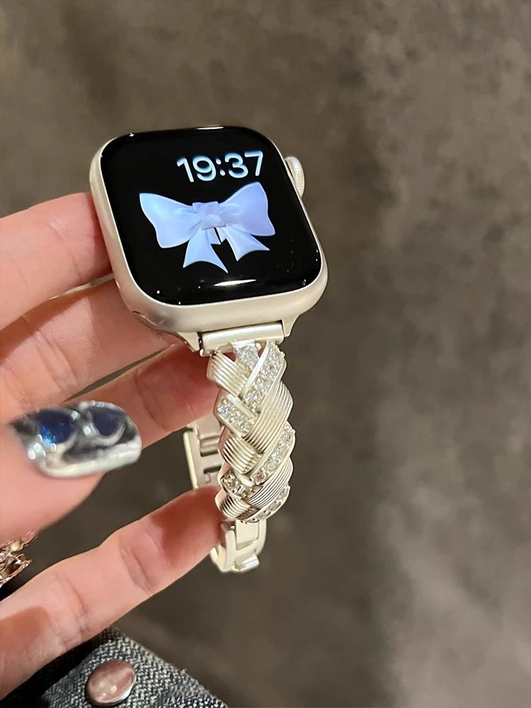 

Luxury Diamond Strap For Apple Watch Ultra 10 9 8 SE 7 6 5 Woman Metal Bracelet Band For iWatch 38mm 40 41mm 42mm 45mm 46mm 49mm