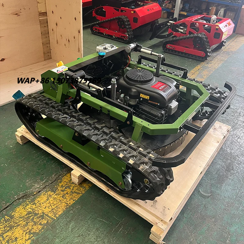 Industrial CE EPA Euro 5 Tank-style Off-Road  Self-Propelled Crawler Robotic Lawn Mower 800mm Cutting Width 60L Grass