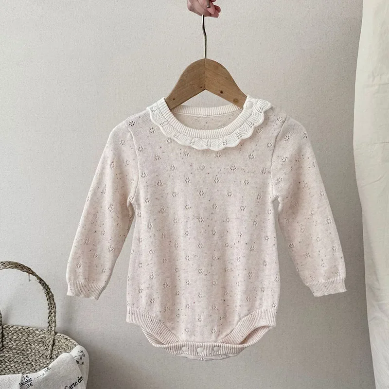 

2025 New Autumn Infant Baby Girls Knitted Jumpsuit Long Sleeved Hollow Out Korean Style Climbing Suit 0-24M Children Clothes