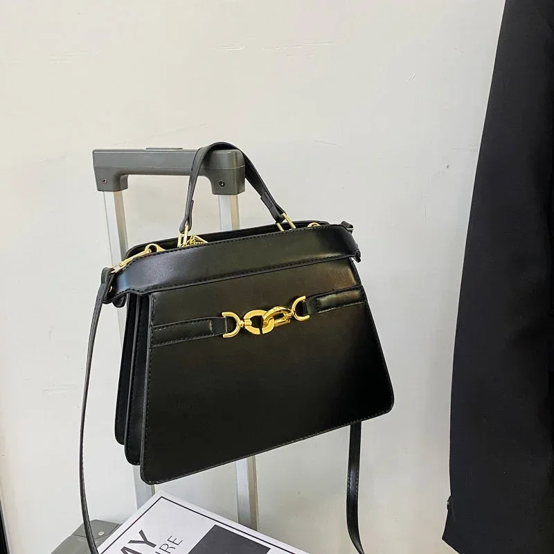 Luksusowa, prosta, klasyczna kopertówka mini dla kobiet z jednolitym kolorem, modnym designem i najlepszą atrakcją Superstar Show