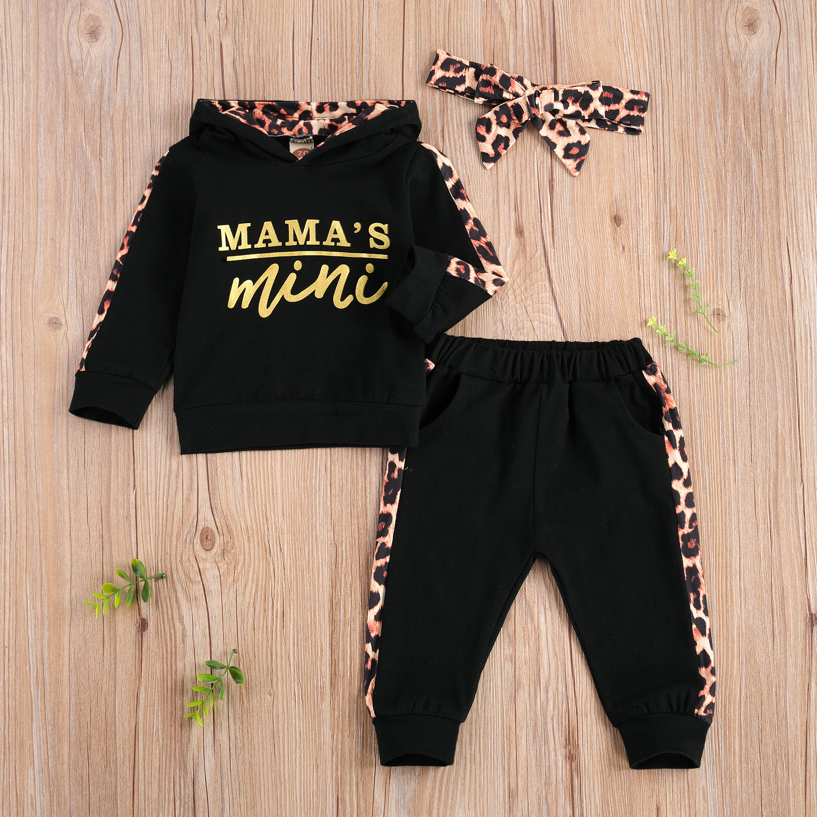 Girl’s Long-sleeved Trousers Suit Unique Letter Hooded T-shirt Leopard Stitching Long Pants and Headband