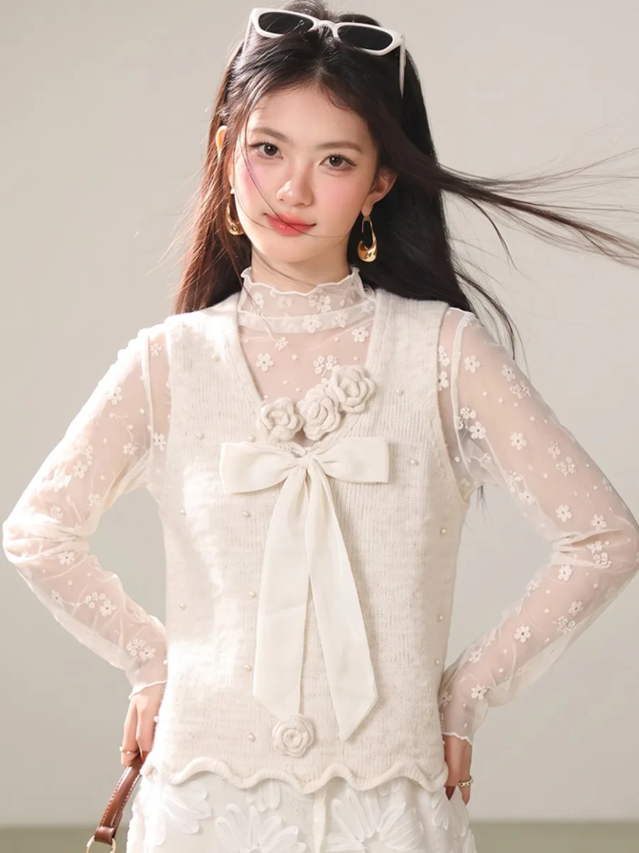 Chic Anti-Aging Oats Color Hook Flower Knitted Vest Three-Dimensional Flower Belted Sleeveless Women's Autumn Outerwear Top