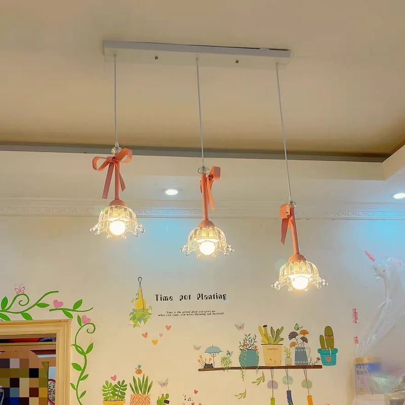 Cute restaurant small pendant light, children's princess room bedside pendant light, creamy pink girl bar bow light fixture