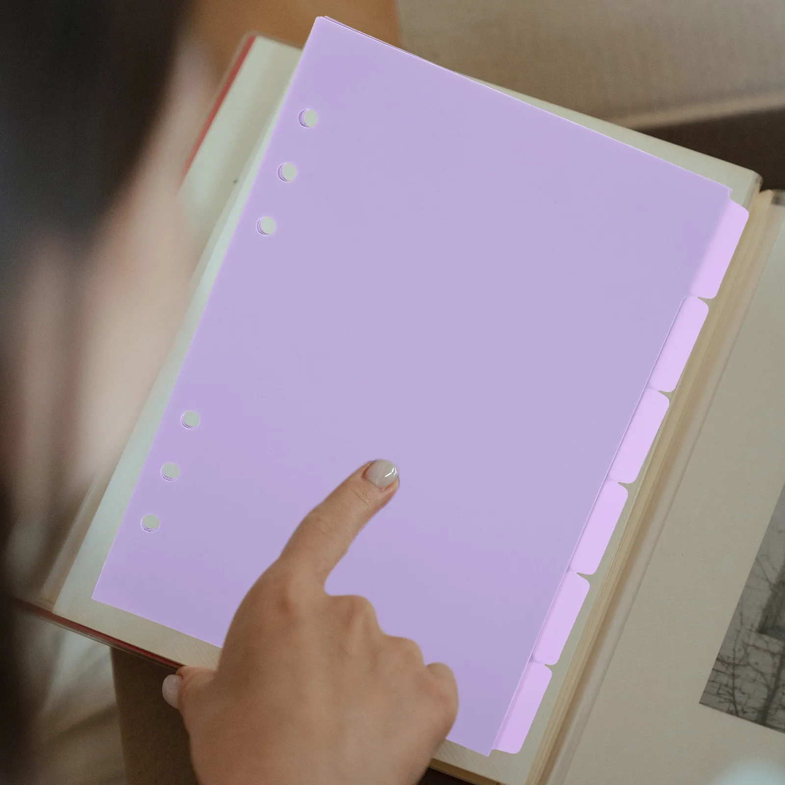 

6pcs Binder Dividers Plastic Tabs Notebook Pagination Management Tool Index Separators for 3 6 Binder Paper Dividers Hole Punch