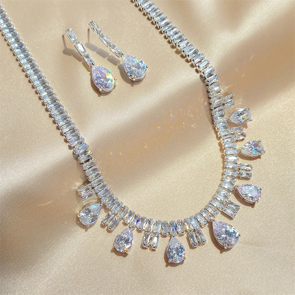 ZAKOL Funkelndes AAA-Kubikzirkonia-Set mit großen Wassertropfen-Ohrringen und Halskette, luxuriöser Brautschmuck für Hochzeiten und Partys – Detail 8