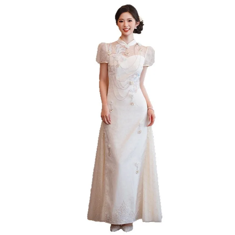 Low-necked modified cheongsam for toasting fashionable marriage certificate date and daily wear
