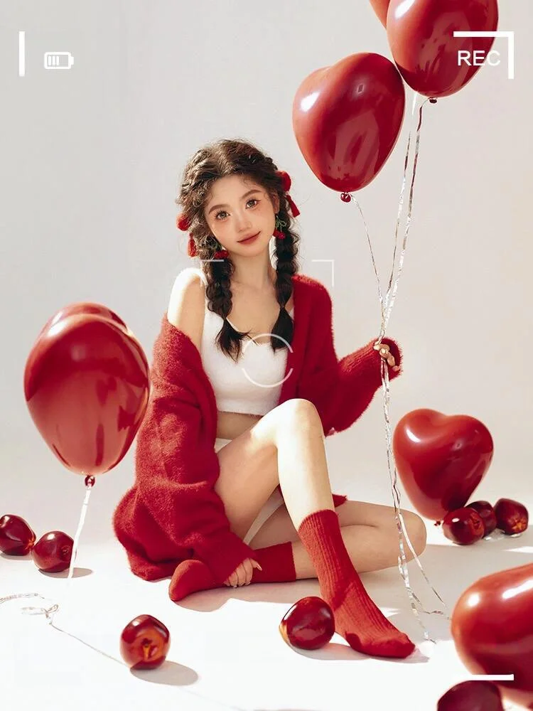 

2026 New Red Christmas Theme New Year Sweet Girl Photography Clothing Photostudio Photography Costume Women's Fashion