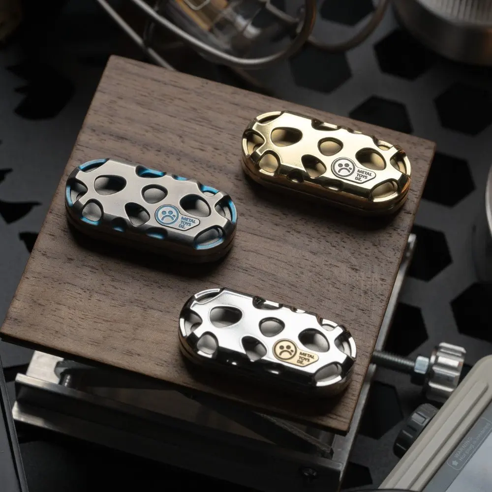 

DZ TOPB-KONG Fidget Slider – Premium Metal Stress Relief Toy | Smooth Tactile Push EDC Gadget for Anxiety & Focus​