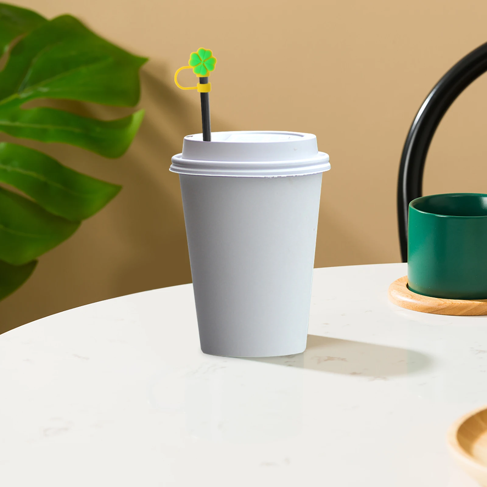 

4 Pcs Silicone Straw Covers Reusable Cute Cartoon Party Decorations Four Leaf Clover Colors Anti Dust Protectors Straw Caps