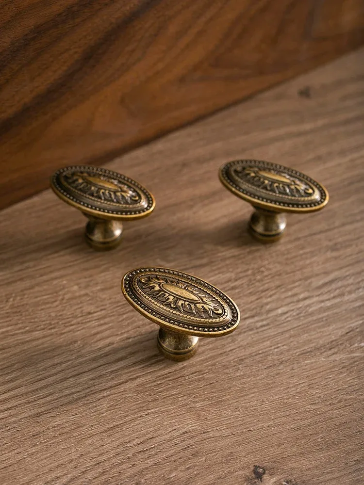 French Retro Cabinet Door Handle High-end Wardrobe Cabinet Drawer Cabinet Door Bronze Furniture Single Hole Handle Hardware