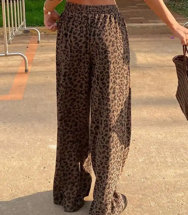 2026 Frühling Herbst Personalisierte Modische Y2k-Hosen Trendige Leopardenmuster-Loose-Fit-Sporthosen für Damen und Kinder – Detail 4
