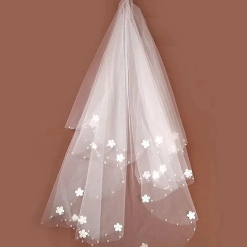 

Womens Bride Veil Romantic Sweet Flower Appliques Short Wedding Bridal for Marriage Accessories