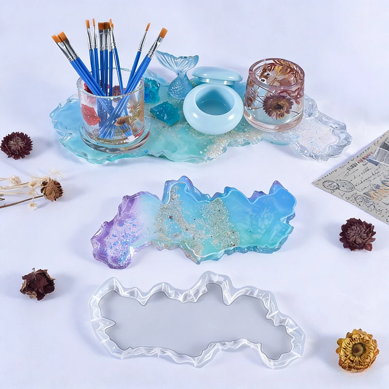 

Irregular shaped silicone molds made of epoxy resin can be used for trays coasters tables jewelry storage tables