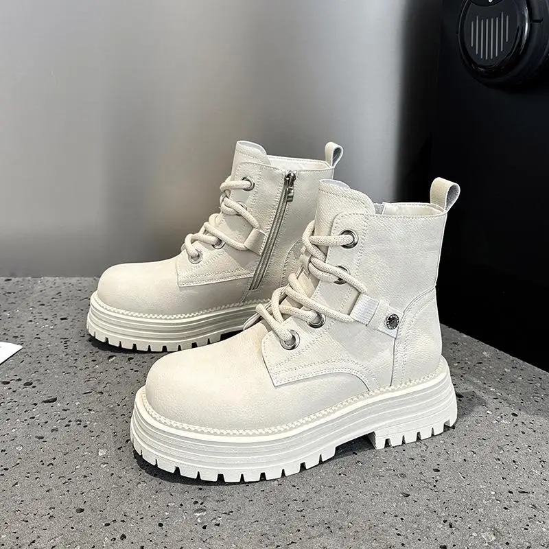

High-End Vintage Style Boots Women's Short Boots Leather Inner Heightening Rubber Outsole round Toe mid Heel Boots