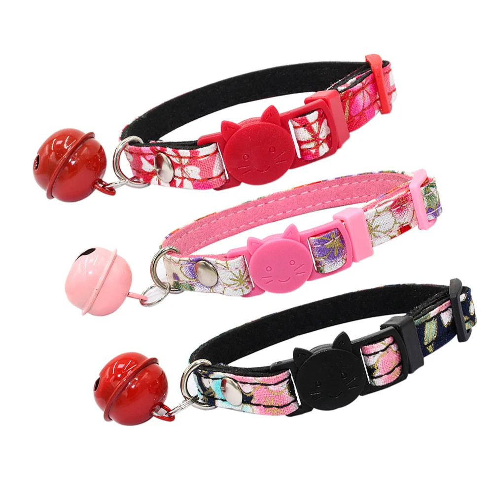 

3Pcs Japanese Pet Collar Flower Print Adjustable Belt with Cat Head Safety Buckle Bell for Cat Dog Printed Collar Fashion Pet