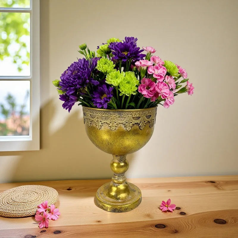French court classical flower pot retro gold high-end vase ornament hotel desktop decoration metal flower arrangement
