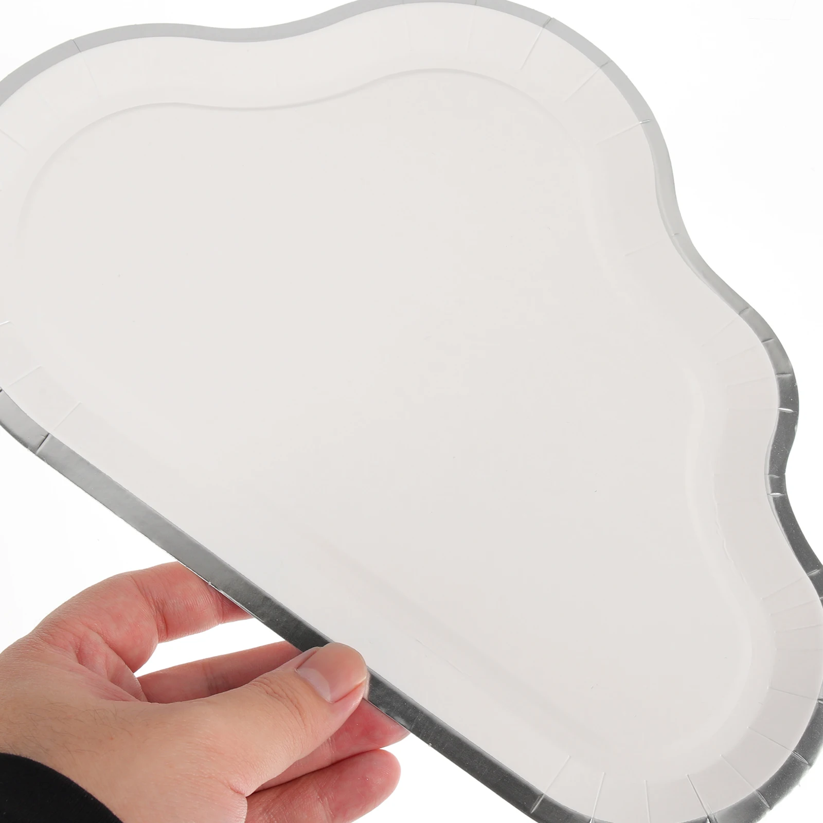 

8pcs Cloud Shaped Paper Plates Disposable White Tray Birthday Party Food Dish Cake Barbecue Catering Supplies