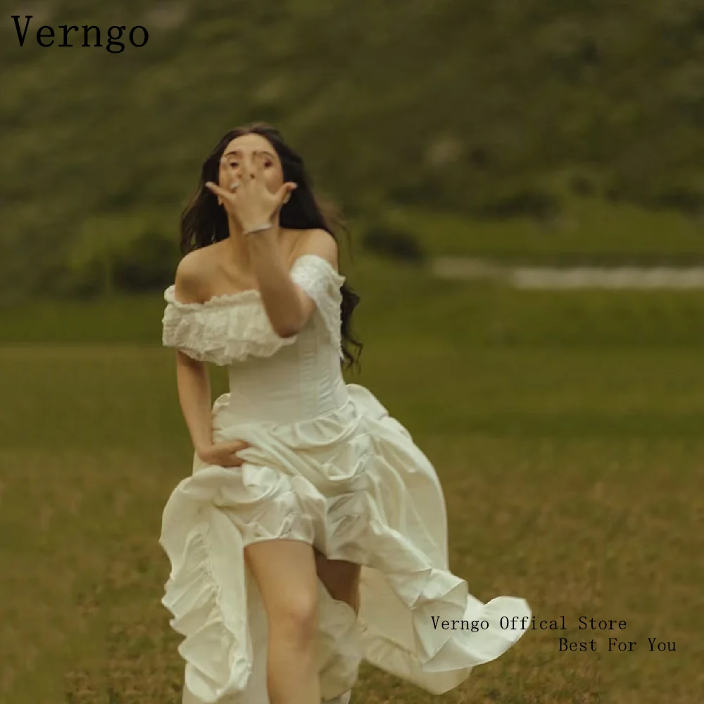 abito-da-sposa-di-lusso-verngo-in-raso-con-corpetto-arricciato-modello-a-sirena-per-ricevimento-nuziale-e-servizio-fotografico-personalizzabile